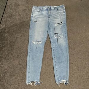 American Eagle High Rise Jeans